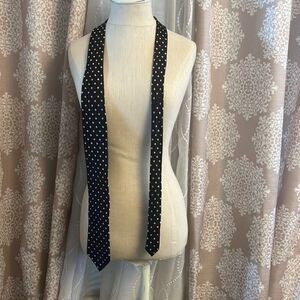 EUC Neiman Marcus 100% silk tie